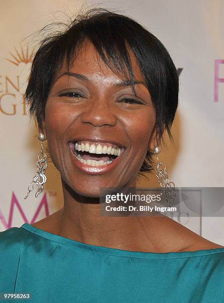 Actress Vanessa Williams attends the POSHGLAM.COM to benefit children of the night at the Celebrity Vault on March 22, 2010 in Beverly Hills,...