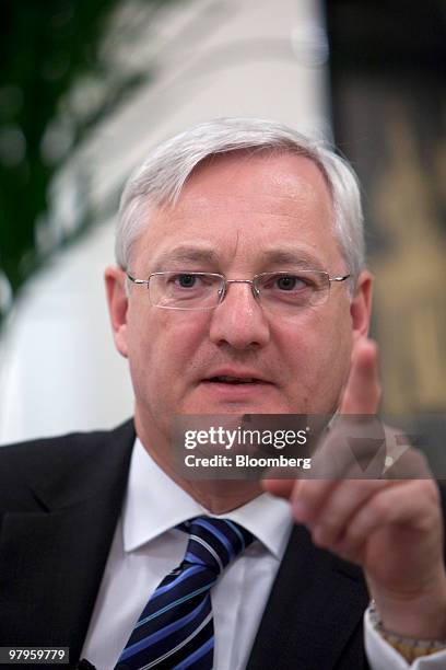 Peter Voser, chief executive officer of Royal Dutch Shell Plc, speaks at a media briefing in Beijing, China, on Tuesday, March 23, 2010. Royal Dutch...