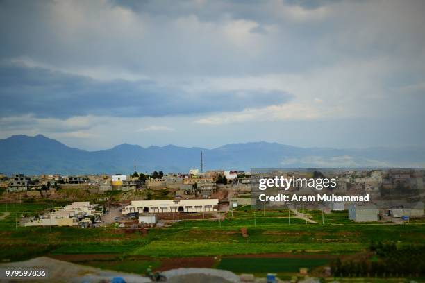 (the town) - iraq landscape stock pictures, royalty-free photos & images