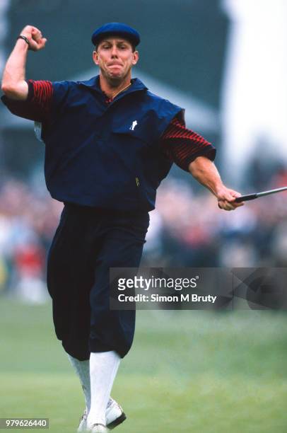 Payne Stewart of the USA makes his par putt on the 18th green to win the U.S. Open at Pinehurst Resort Course No. 2 at Pinehurst Resort Course No. 2...