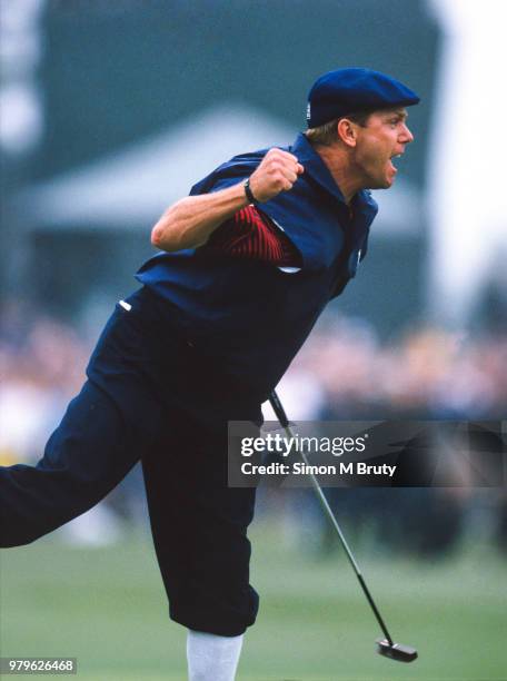 Payne Stewart of the USA makes his par putt on the 18th green to win the U.S. Open at Pinehurst Resort Course No. 2 at Pinehurst Resort Course No. 2...