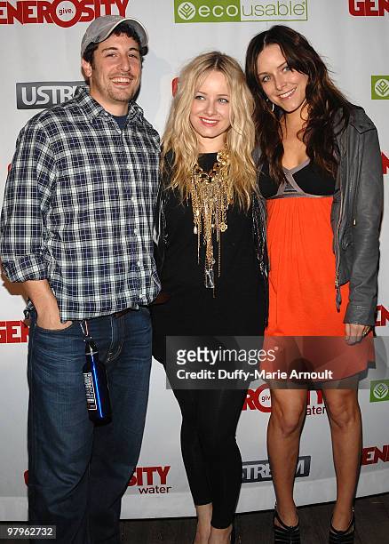 Jason Biggs, Samantha Mollen and Jenny Mollen attend Generosity Water's 2nd Annual Night Of Generosity on March 22, 2010 in West Hollywood,...