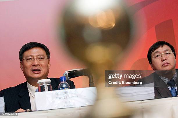 Li Lihui News Lower Third Photos and Premium High Res Pictures - Getty Images