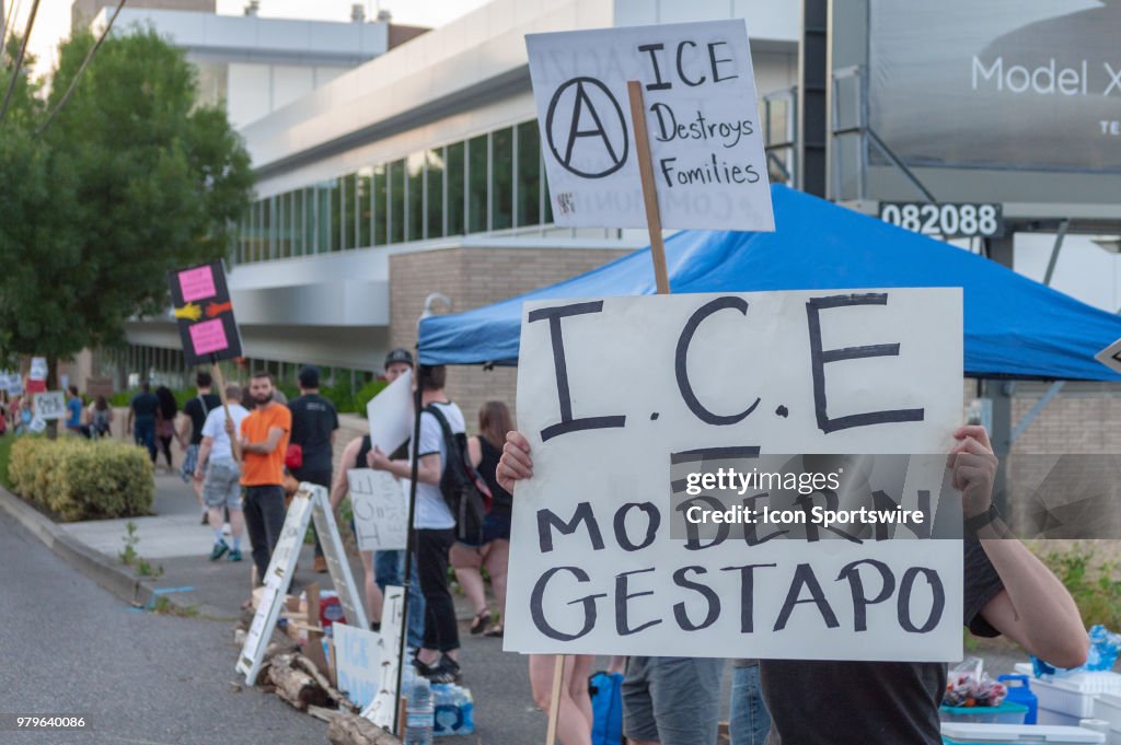 NEWS: JUN 19 Occupy ICE Headquarter in Portland, OR