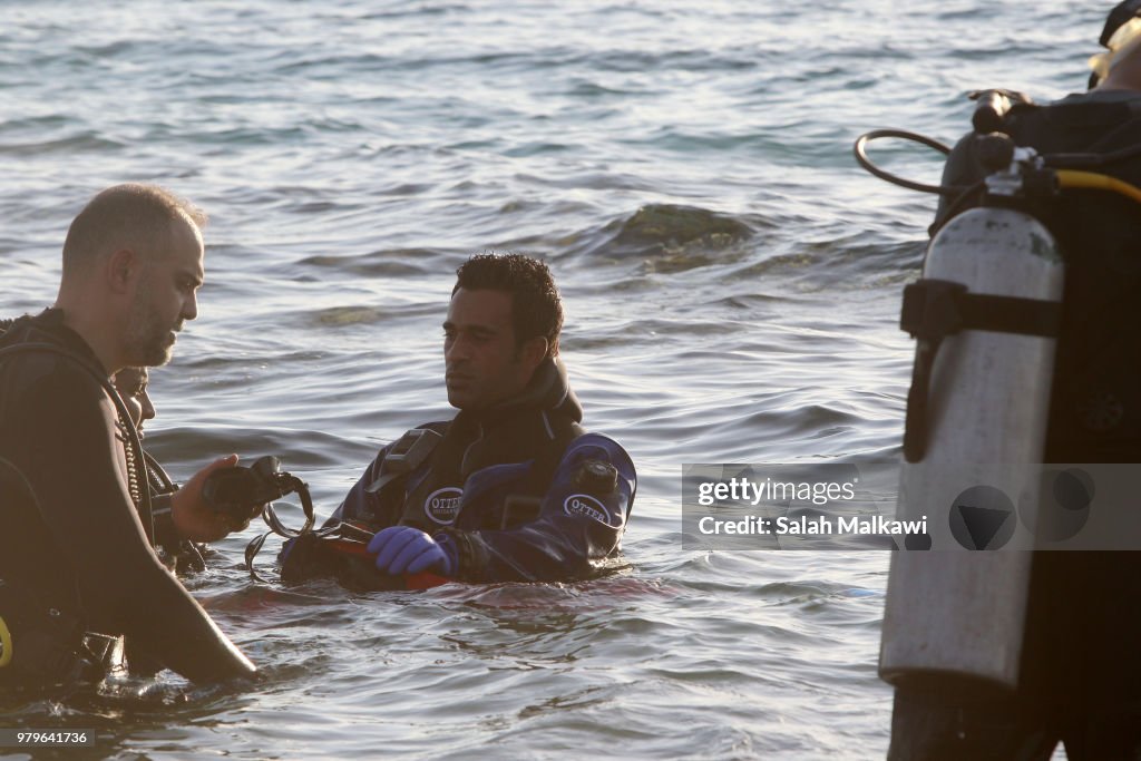 Jordanian Man Dives for Two Days In The Sea