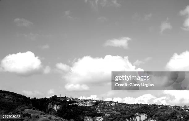 piccola parte della collina dei camaldoli - napoli - collana stock pictures, royalty-free photos & images