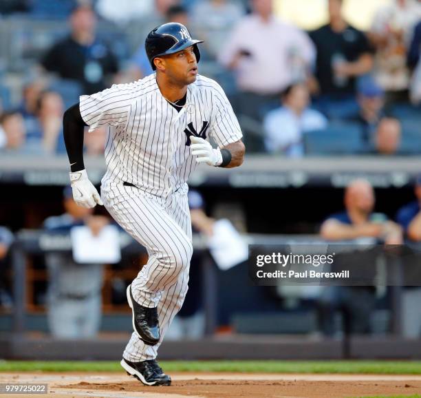 Hitting First Base First Base Line Photos and Premium High Res Pictures - Getty Images