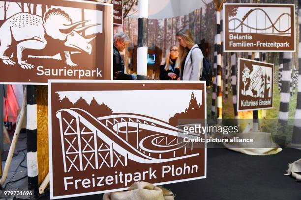 March 2018, Germany, Berlin: Visitors looking at the Free State of Sachsen stand at the International Tourism Fair . Photo: Maurizio Gambarini/dpa
