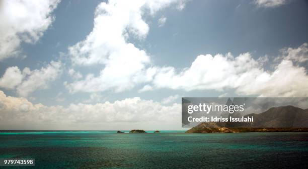 island and caribbean sea, san andres, crab cay, providencia island, colombia - san andres colombia stock-fotos und bilder