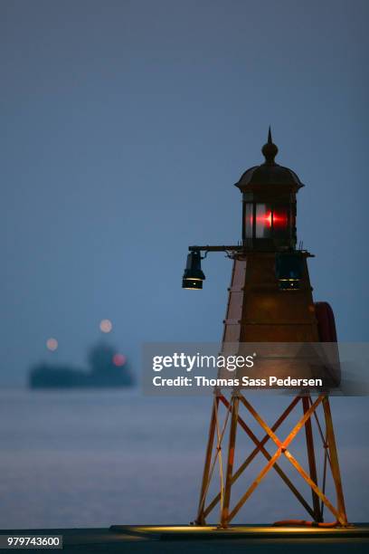 beacon - red beacon stock pictures, royalty-free photos & images