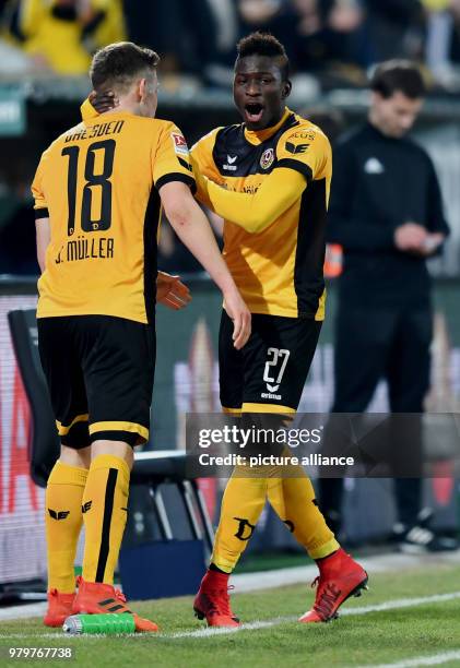 March 2018, Germany, Dresden: 2nd division Bundesliga, Dynamo Dresden vs 1. FC Heidenheim, DDV stadium: Dresden's goal scorer Moussa Kone from...