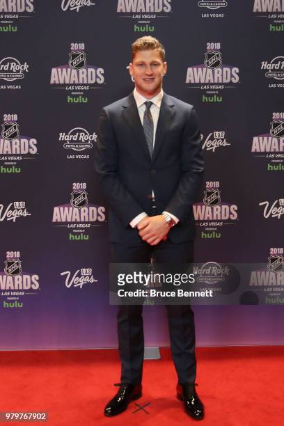 Nathan MacKinnon of the Colorado Avalanche arrives at the 2018 NHL Awards presented by Hulu at the Hard Rock Hotel & Casino on June 20, 2018 in Las...