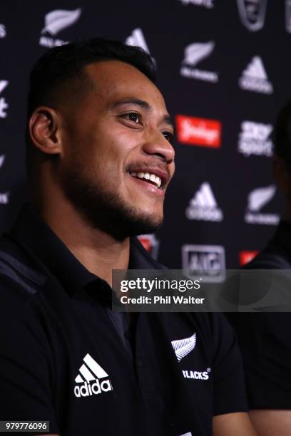 Shannon Frizell of the All Blacks speaks to media alongside Luke Whitelock during a New Zealand All Blacks press conference on June 21, 2018 in...