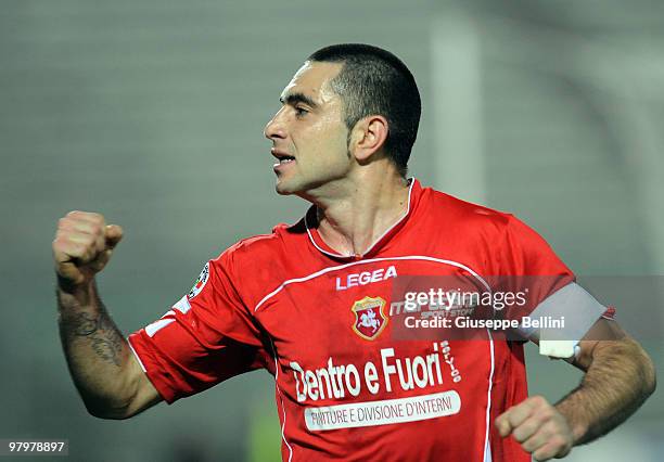 Salvatore Mastronunzio of Ancona celebrates his goal during the Serie B match between AC Ancona and Reggina Calcio at Del Conero Stadium on March 23,...