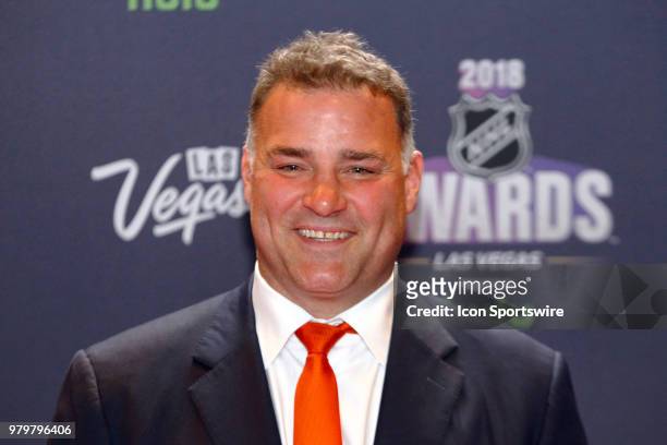 Former NHL player Eric Lindros poses for photos on the red carpet during the 2018 NHL Awards presented by Hulu at The Joint, Hard Rock Hotel & Casino...