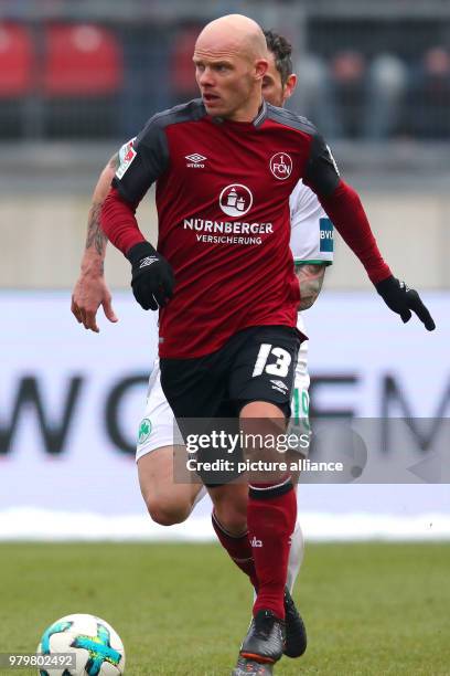 March 2018, Germany, Nuremberg: soccer, 2nd German Bundesliga, 1st FC Nuremberg vs SpVgg Greuther Fuerth, Max-Morlock-Stadion. Nuremberg's Tobias...