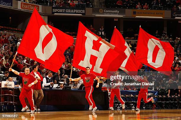 Cheerleaders of the Ohio State Buckeyes perform against the Illinois Fighting Illini in the semifinals of the Big Ten Men's Basketball Tournament at...