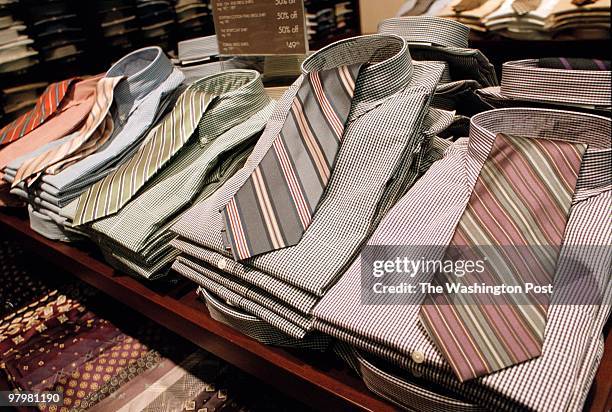 480 Jos A Bank Stock Photos, High-Res Pictures, and Images - Getty Images