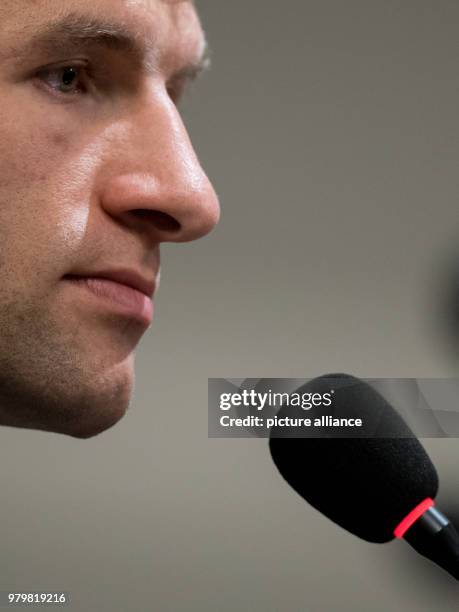 March 2018, Istanbul, Turkey: Soccer, Champions League, Besiktas Istanbul vs Bayern Munich press conference. Bayern's Thomas Mueller speaking to...