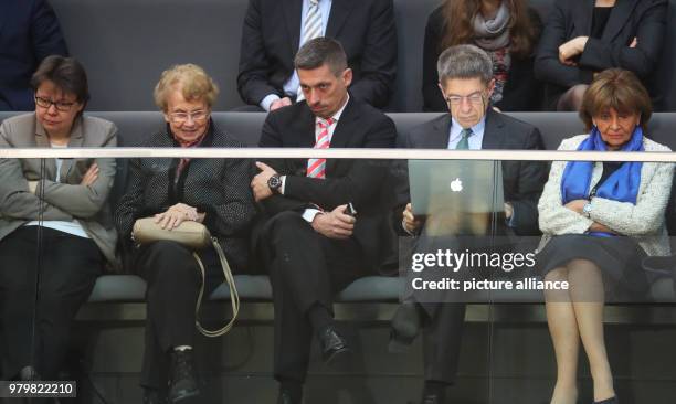 March 2018, Germany, Berlin: - office manager Beate Baumann; Chancellor Merkel's motehr Herlind Kasner; Daniel Sauer; Chancellor Merkel's husband...