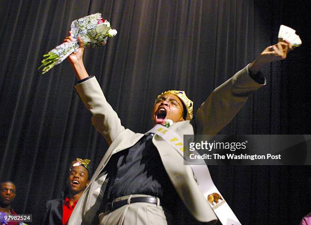 The first annual MR FPHS contest was not your usual beauty pageant. To help raise money for their 2006 prom, 12 determined young men vied in five...