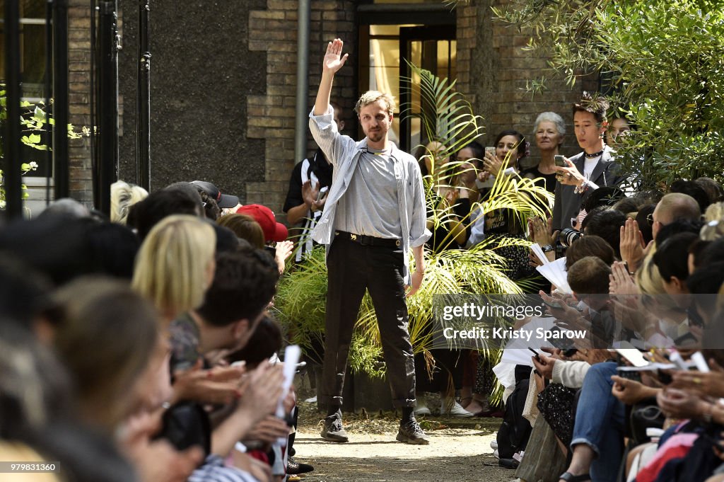 Y/Project : Runway - Paris Fashion Week - Menswear Spring/Summer 2019