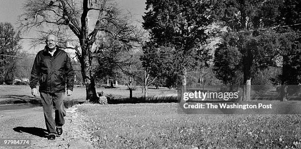An all-white slow growth committee has proposed preserve 383 acres as an African American Heritage Park, but failed to ask the local residents who...
