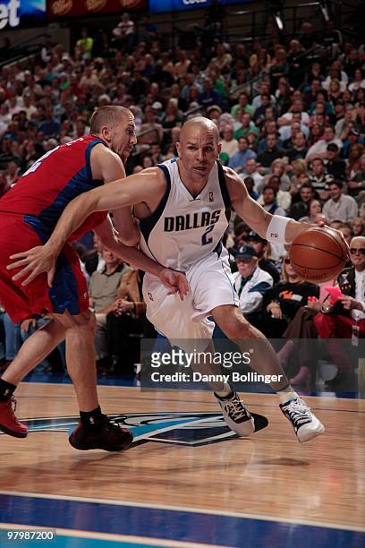 Jason Kidd of the Dallas Mavericks drives against Steve Blake of the Los Angeles Clippers during a game at the American Airlines Center on March 23,...