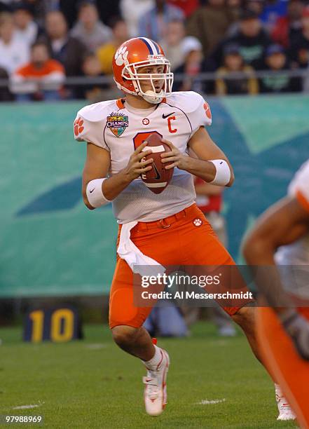 Clemson quarterback Charlie Whitehurst sets to pass in the 2005 Champs Sports Bowl December 27 in Orlando.