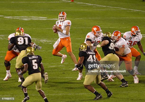 Clemson quarterback Charlie Whitehurst sets in the pocket in the 2005 Champs Sports Bowl December 27 in Orlando.