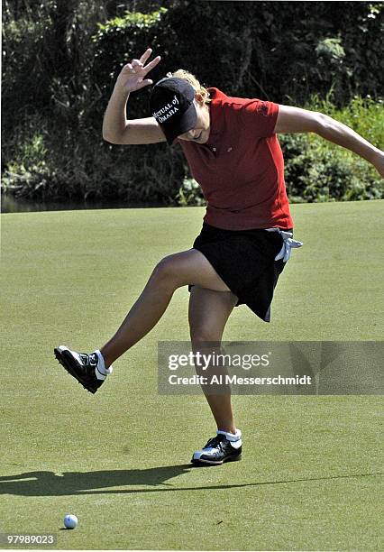 Cristie Kerr dances after a birdie putt on the ninth green during the pro am at the 2006 SBS Open at Turtle Bay February 15 at Kahuku, Hawaii.