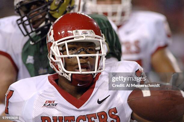 Rutgers running back Ray Rice rushes for a touchdown against South Florida on September 29, 2006 in Tampa, Florida. Rutgers won 22 - 20 to remain...