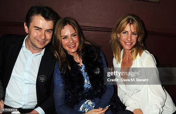 Trinny Woodal and Lisa Hogan attend the Vogue Pub Quiz hosted by Anya Hindmarch at The Bag & Bottle on March 23, 2010 in London, England.