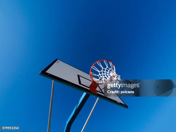 basketball - canasta stockfoto's en -beelden