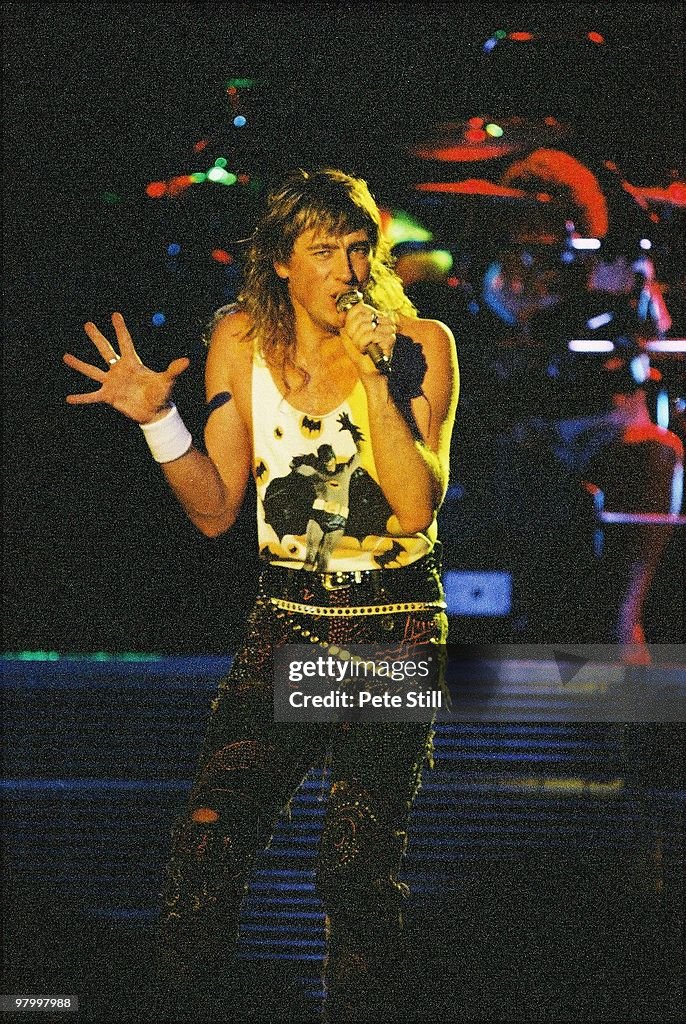 Def Leppard Perform At London Wembley Arena In 1988