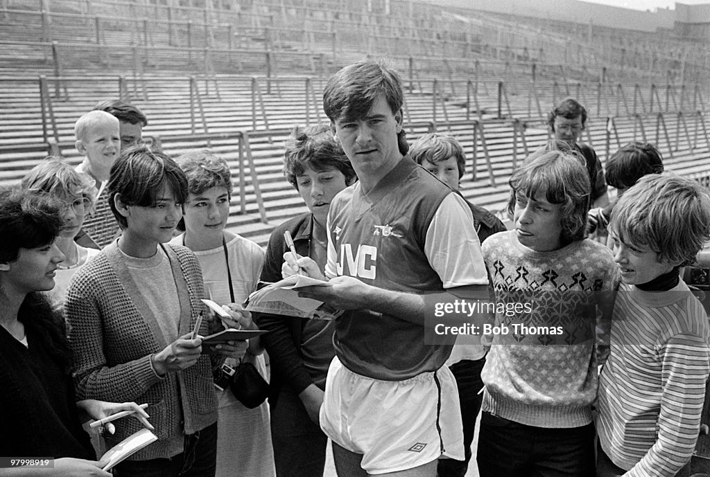 Charlie Nicholas - Arsenal