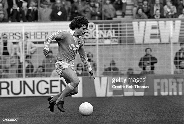 Kevin Keegan in action for SV Hamburg during their Bundesliga match against Borussia Dortmund at the Westfalen Stadium in Dortmund, April 1979.
