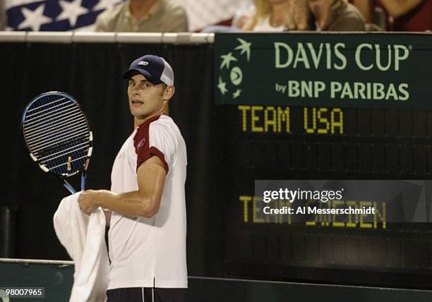 United States' Andy Roddick competes against Sweden's Thomas Enqvist during a Davis Cup quarterfinal match in Delray Beach, Florida April 9, 2004....