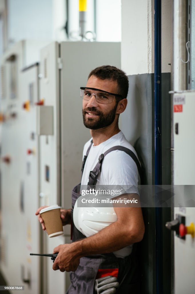 Industrial Technician in Power Substation