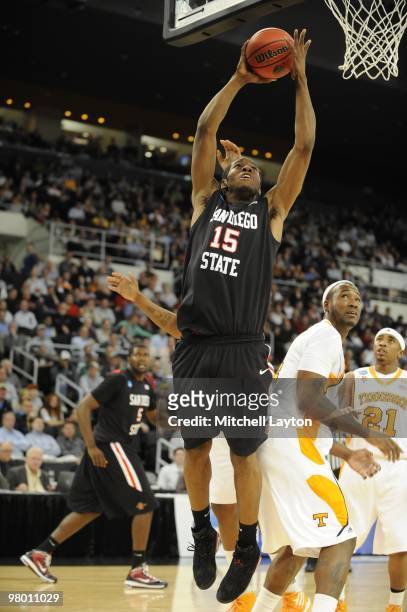 Kawhl Leonard of the San Diego State Aztecs drives to the basket during the first round of NCAA Men's Basketball Championship against the Tennessee...
