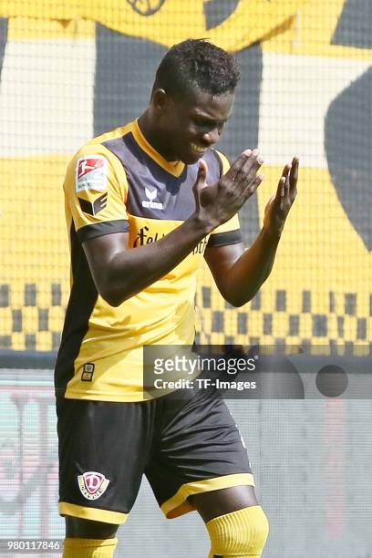 Kone Moussa of Dresden looks dejected during the Second Bundesliga match between SG Dynamo Dresden and Fortuna Duesseldorf at DDV-Stadion on April...