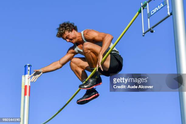 Arnaud Art competes in pole vault during the meeting of Montreuil on June 19, 2018 in Montreuil, France.