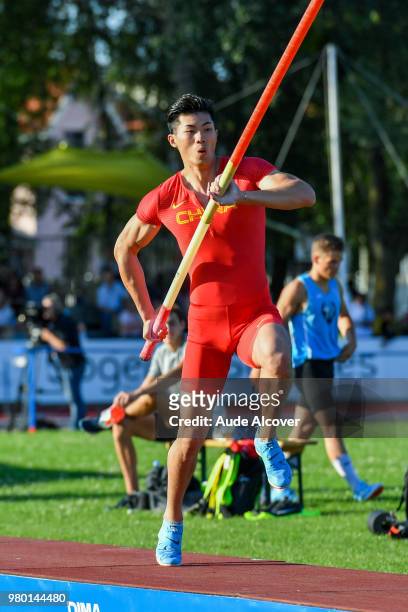Bokai Huang competes in pole vault during the meeting of Montreuil on June 19, 2018 in Montreuil, France.