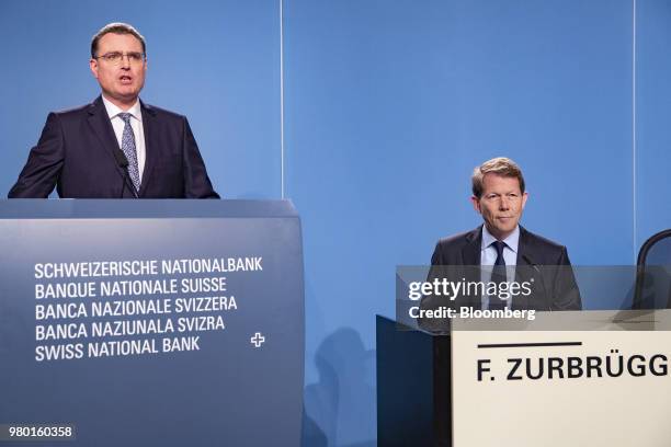 Thomas Jordan, president of the Swiss National Bank , left, speaks alongside Fritz Zurbruegg, vice president of the Swiss National Bank , during the...