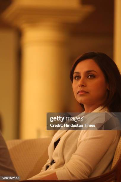 Asia Rani 5,948 Asia Rani Stock Photos, High-Res Pictures, and Images - Getty Images
