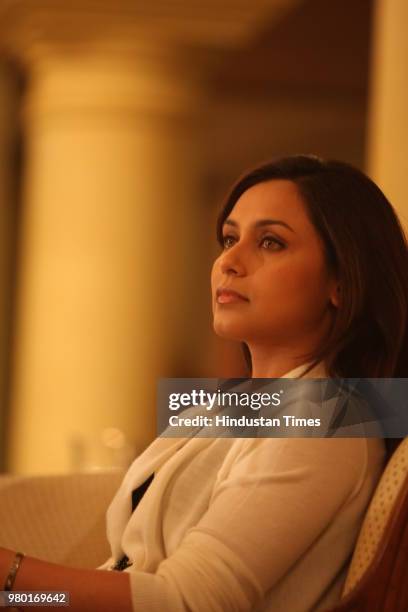 Asia Rani 5,977 Asia Rani Stock Photos, High-Res Pictures, and Images - Getty Images