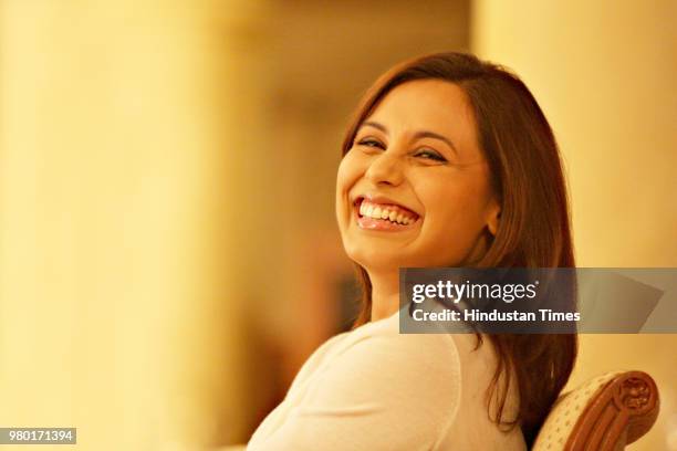 Gc Rani 251 Pyar Stock Photos, High-Res Pictures, and Images - Getty Images