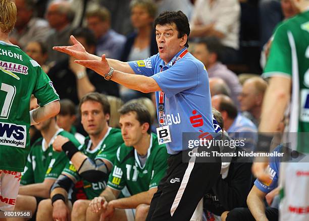 Head coach Velimir Petkovic of Goeppingen gestures during the Handball Bundesliga match between Frisch Auf Goeppingen and THW Kiel at the EWS Arena...