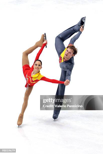 Vera Bazarova and Yuri Larionov of Russia compete in the Pairs Free Skating during the 2010 ISU World Figure Skating Championships on March 24, 2010...