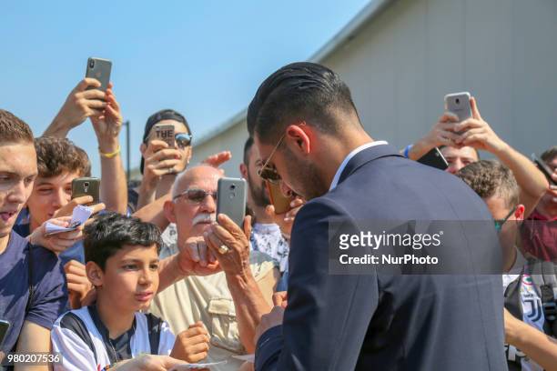 Emre Can, the new midfielder just acquired by Juventus FC, arrives to J Medical&quot; for medical examinations on June 21, 2018 in Turin, Italy.
